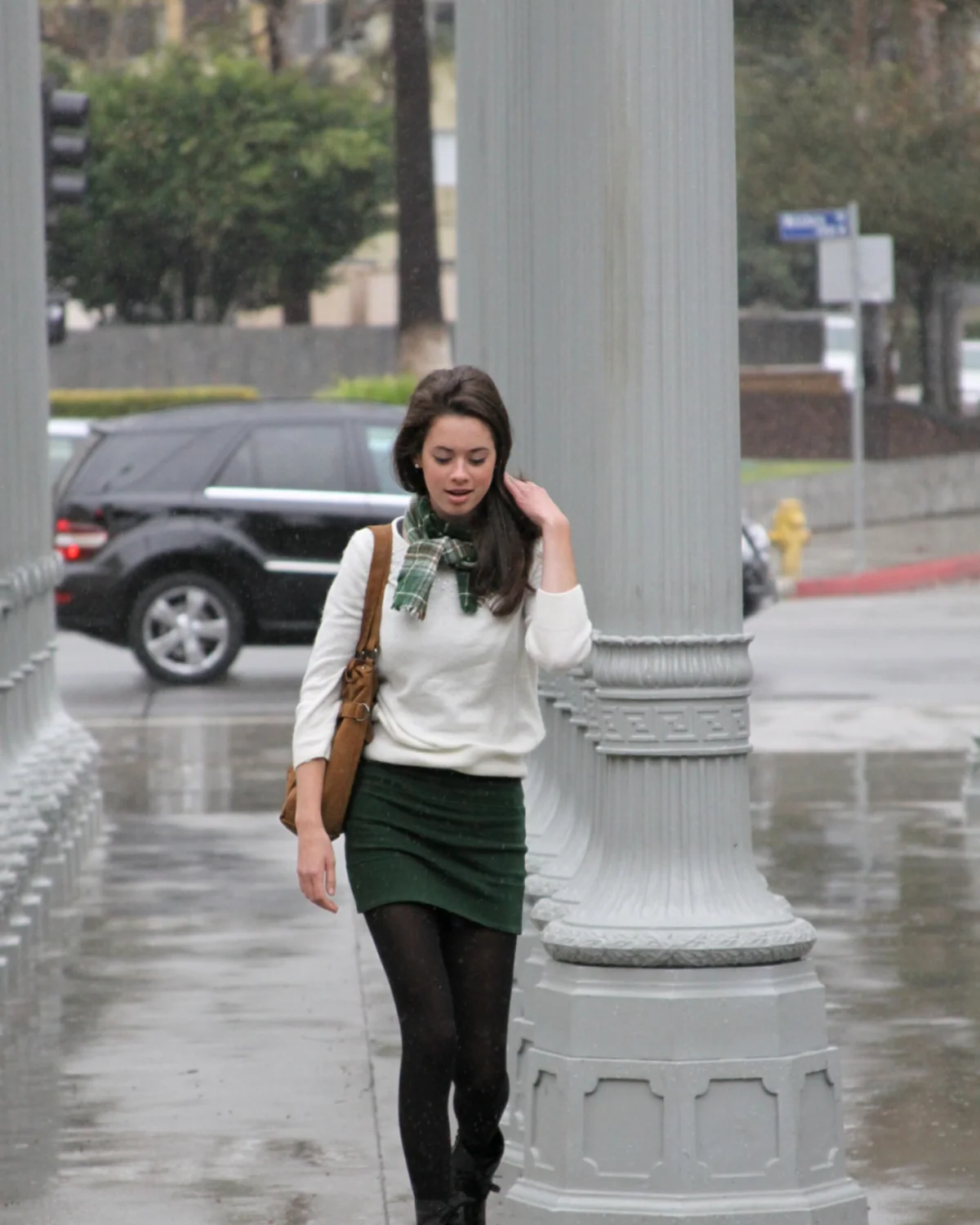 Woman wearing a layered spring outfit